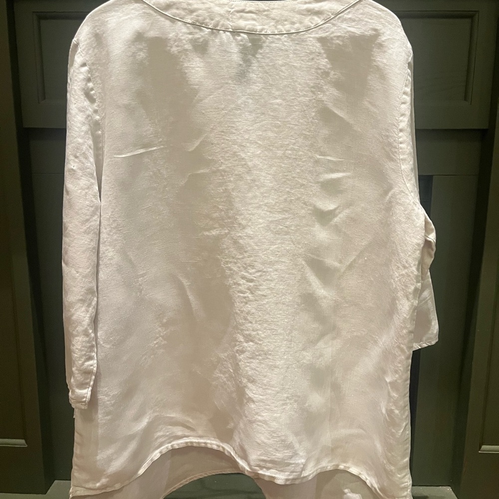 Ruby Rd. Tan Tunic with beaded Neckline size L - Picture 2 of 3